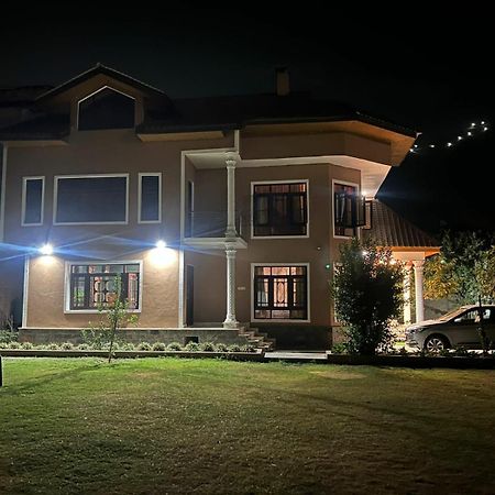 Apartament Haven Retreat Srīnagar Zewnętrze zdjęcie