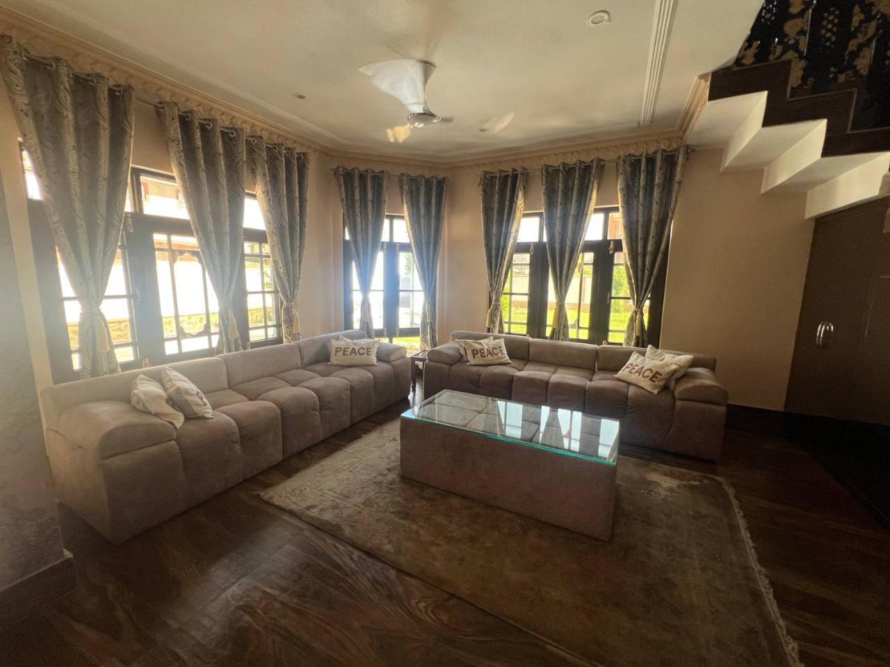 Apartament Haven Retreat Srīnagar Zewnętrze zdjęcie