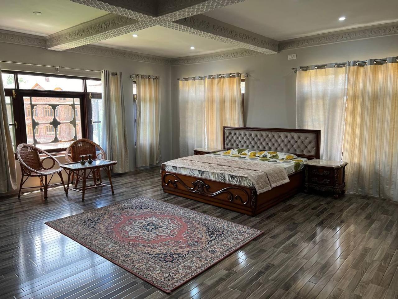 Apartament Haven Retreat Srīnagar Zewnętrze zdjęcie