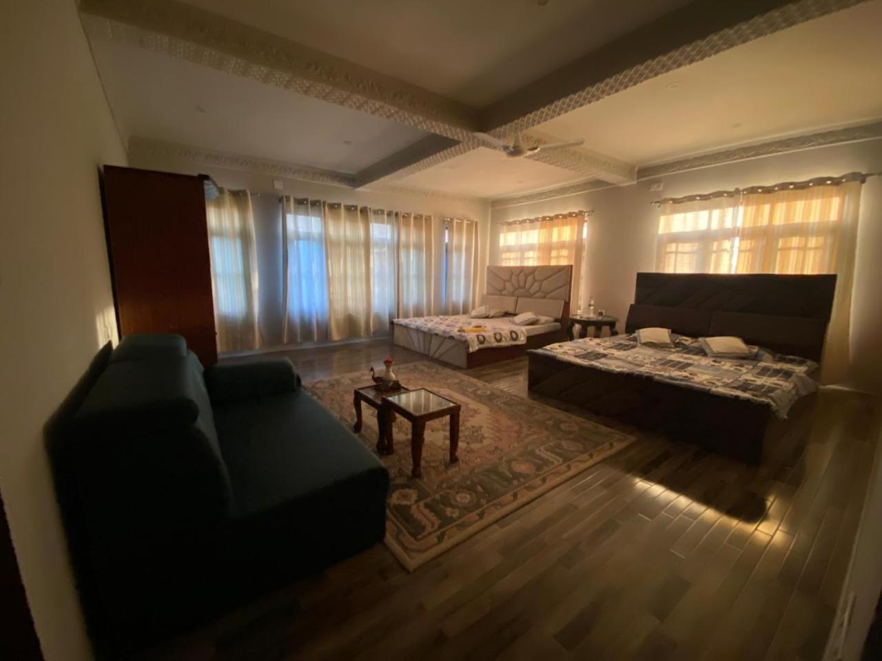 Apartament Haven Retreat Srīnagar Zewnętrze zdjęcie